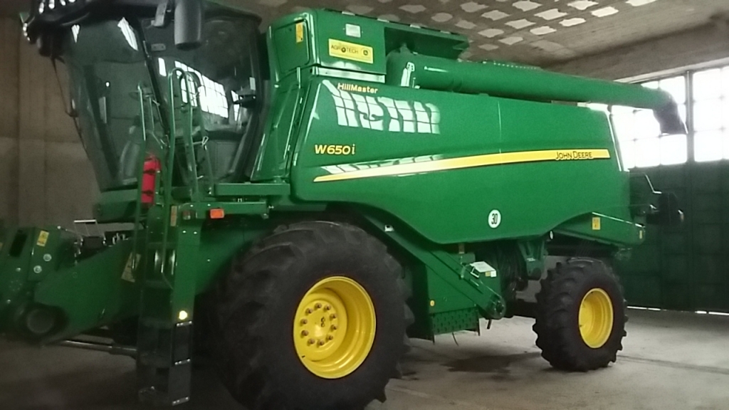 θεριζοαλωνιστική Μηχανή